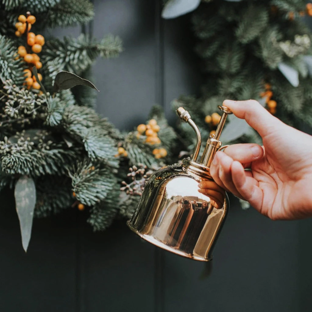 Haws Smethwick Spritzer In Brass - Image 4